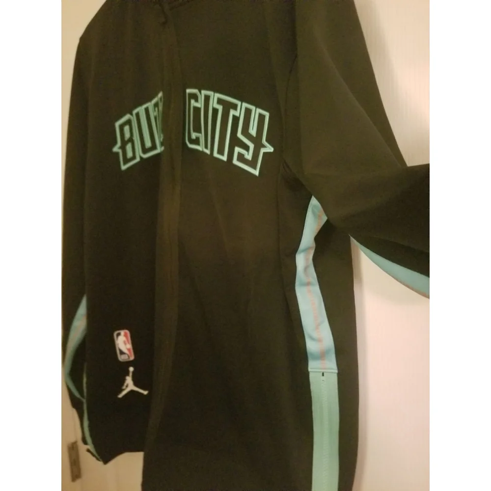 Jordan NBA Charlotte Hornets Buzz City Hoodie Size: Large Tall